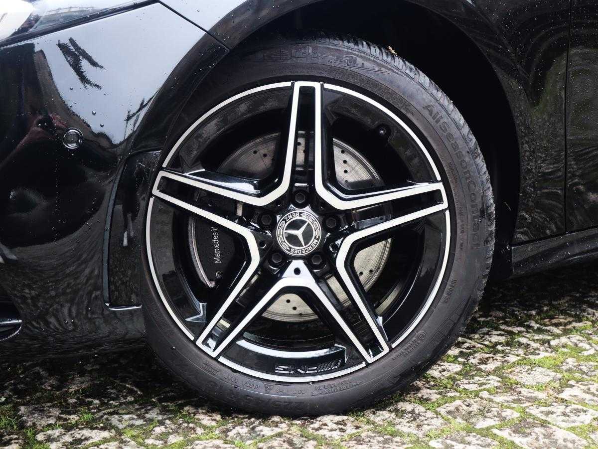 mercedes-benz-classe-a-2022-hibrido-a-gasolina-1332cc