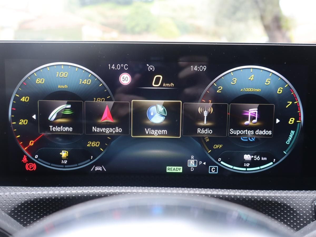 mercedes-benz-classe-a-2022-hibrido-a-gasolina-1332cc