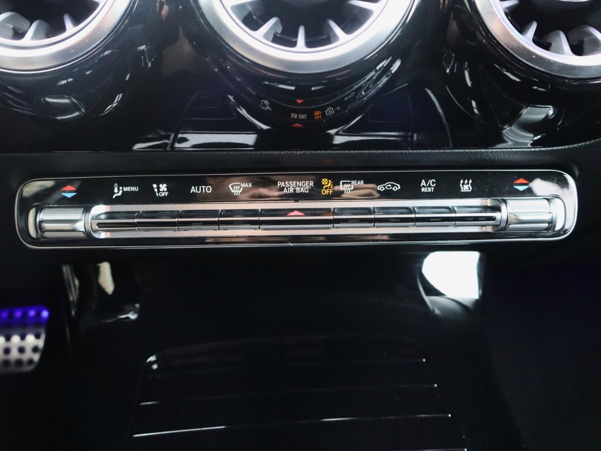 mercedes-benz-classe-a-2022-hibrido-a-gasolina-1332cc