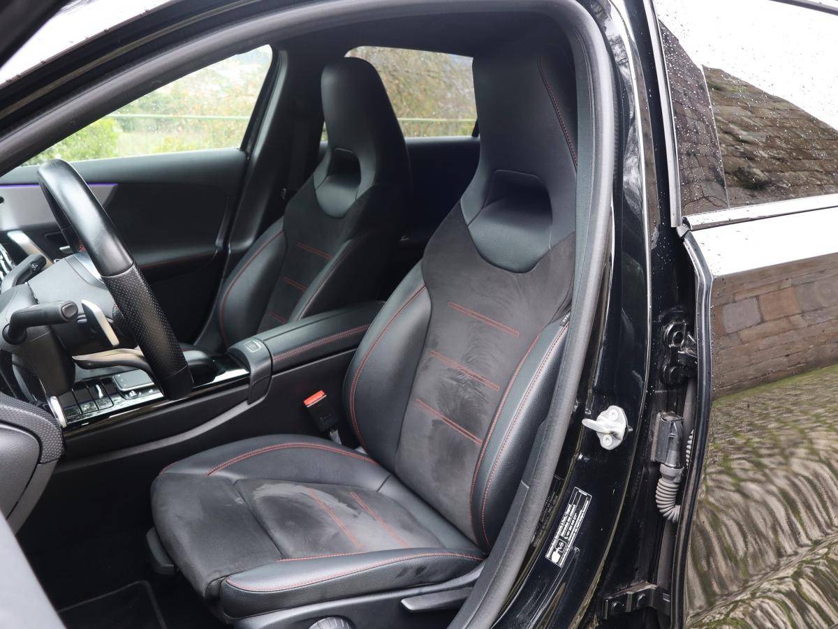 mercedes-benz-classe-a-2022-hibrido-a-gasolina-1332cc
