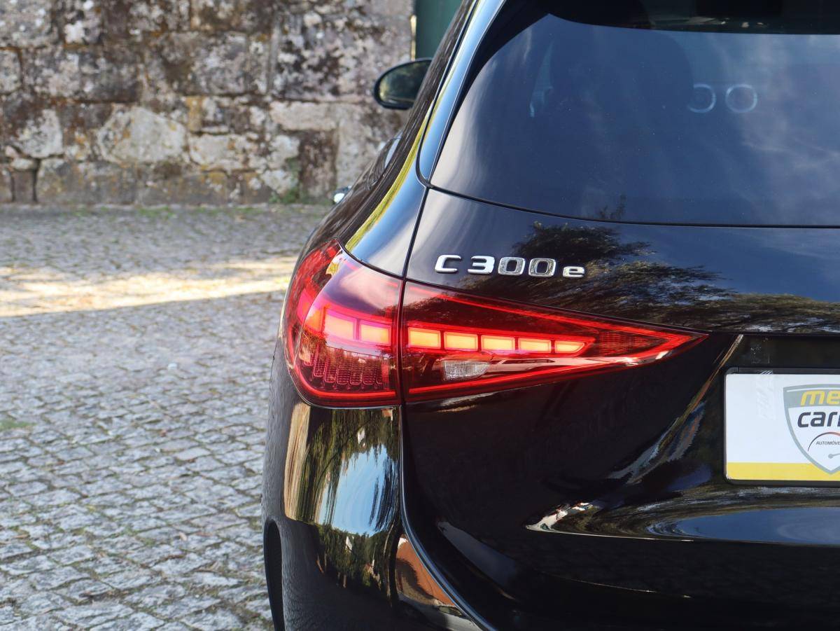 mercedes-benz-classe-c-2023-hibrido-a-gasolina-1999cc