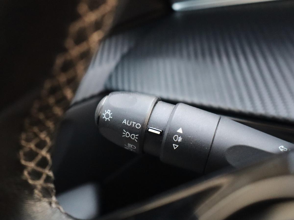 peugeot-508-sw-2019-diesel-1499cc