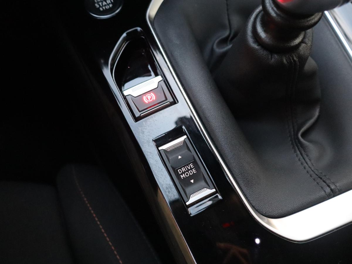 peugeot-508-sw-2019-diesel-1499cc
