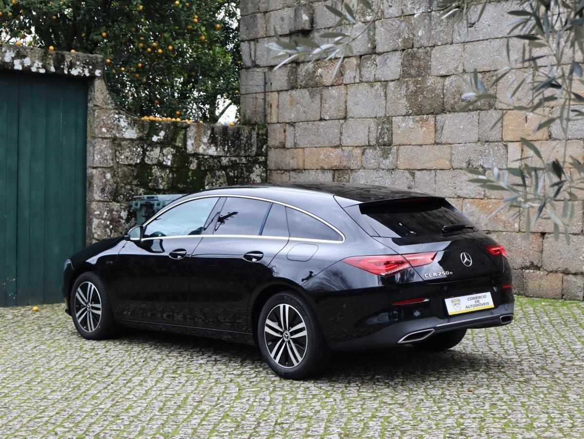 mercedes-benz-cla-2021-hibrido-a-gasolina-1332cc