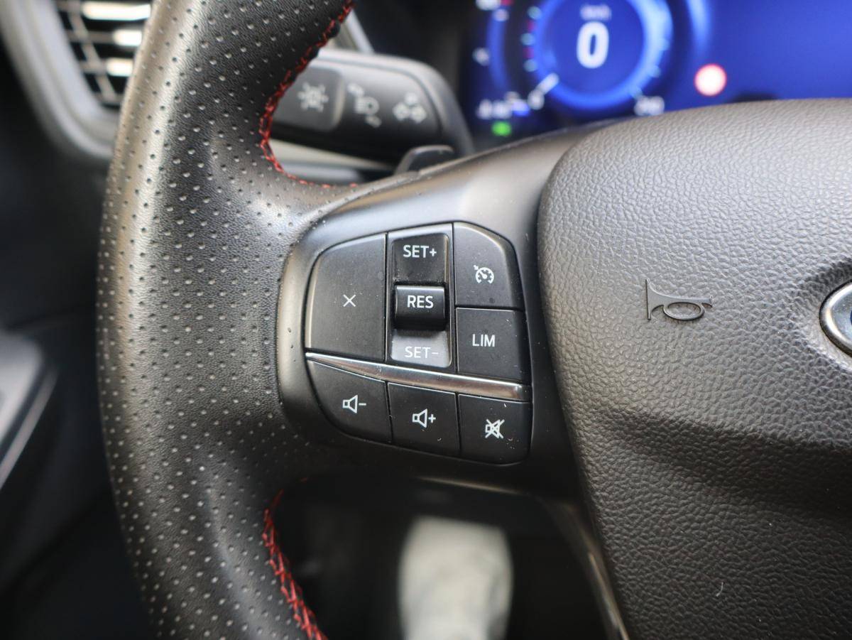ford-kuga-2022-diesel-1499cc
