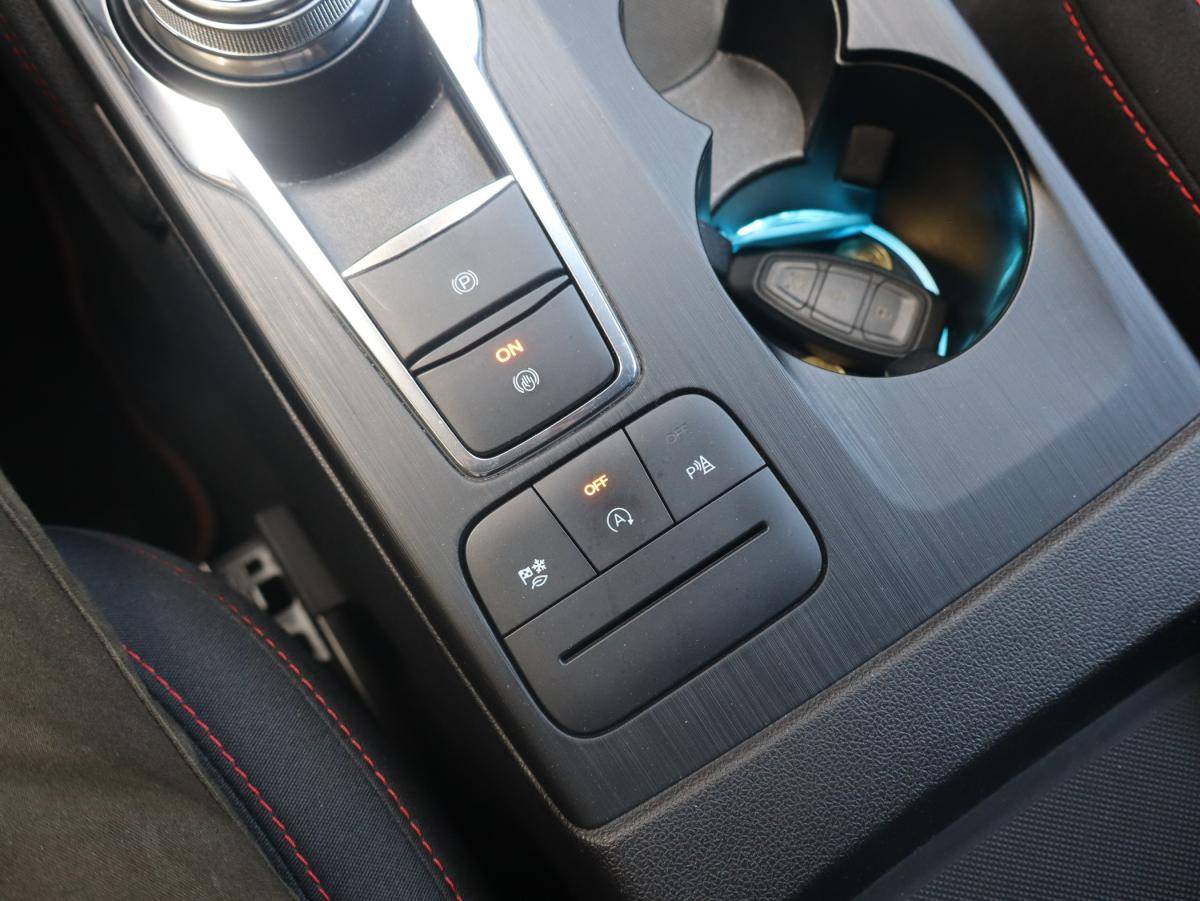 ford-kuga-2022-diesel-1499cc