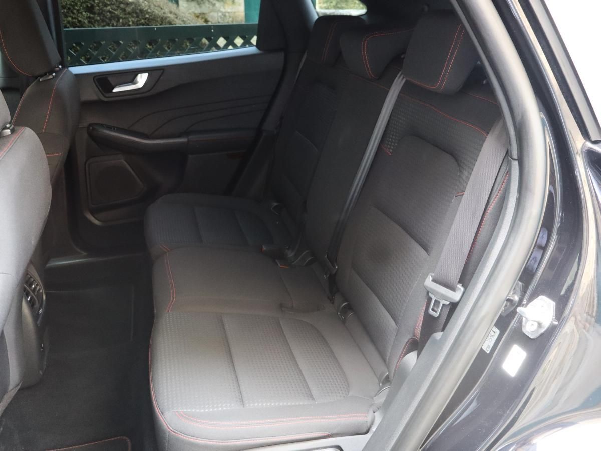 ford-kuga-2022-diesel-1499cc