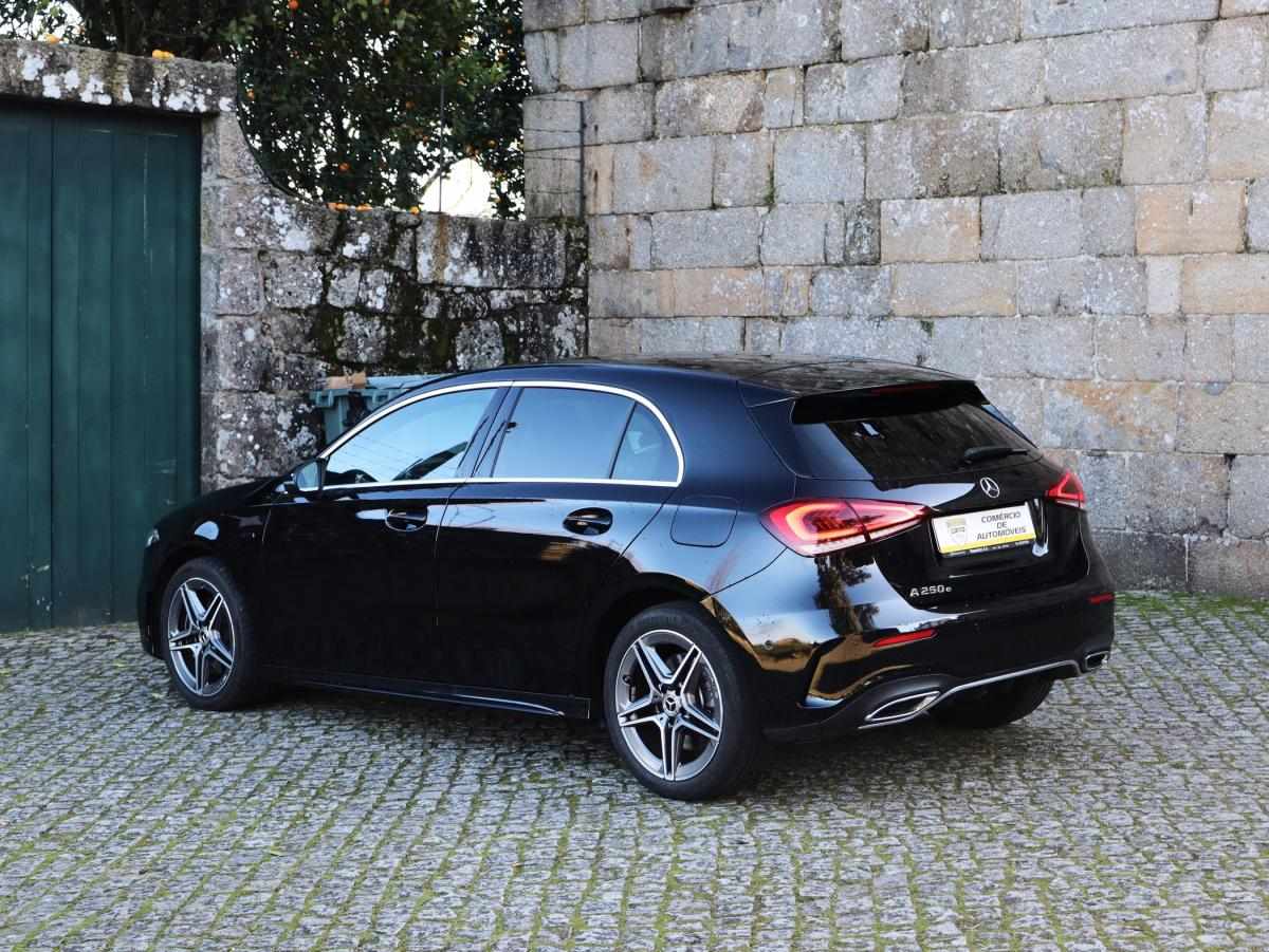 mercedes-benz-classe-a-2021-hibrido-a-gasolina-1332cc