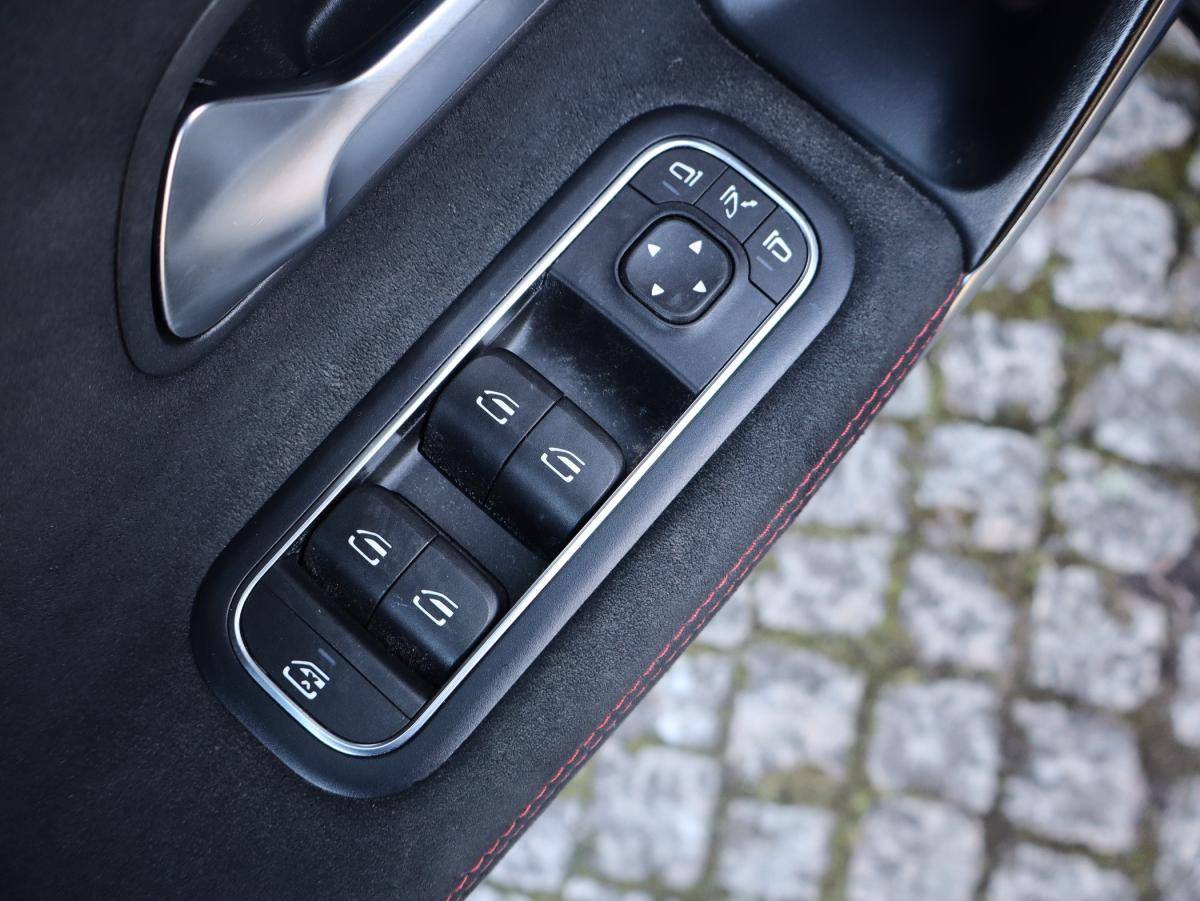 mercedes-benz-classe-a-2021-hibrido-a-gasolina-1332cc