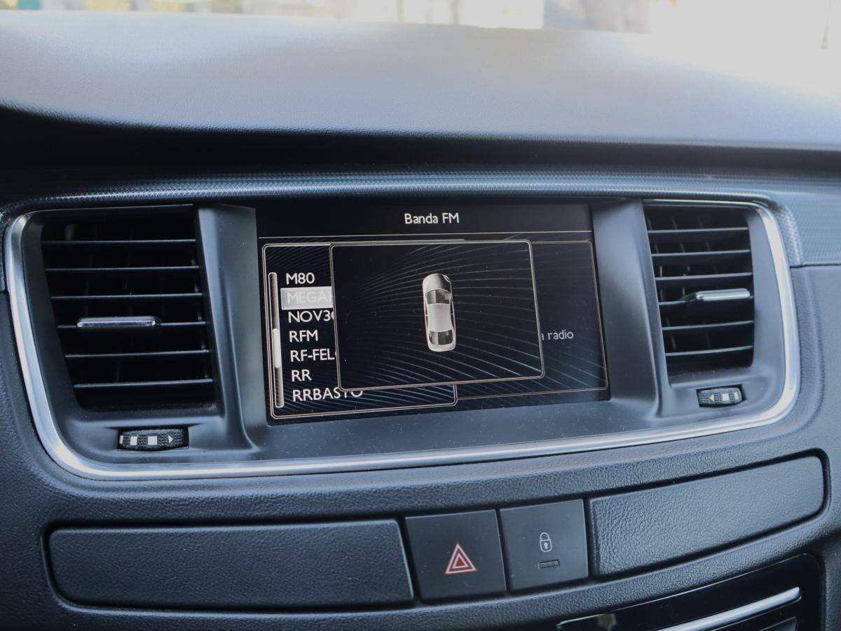 peugeot-508-sw-2013-diesel-1560cc