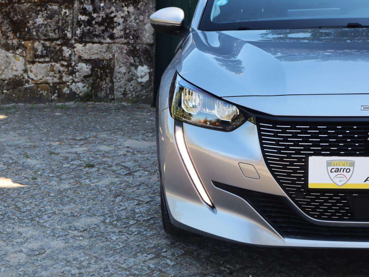 peugeot-208-2020-eletrico-0cc