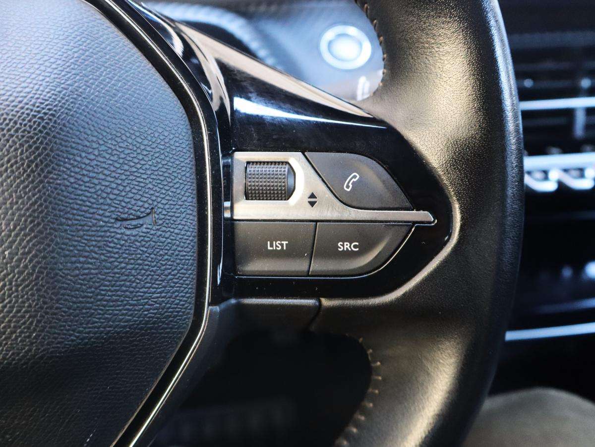 peugeot-208-2020-eletrico-0cc