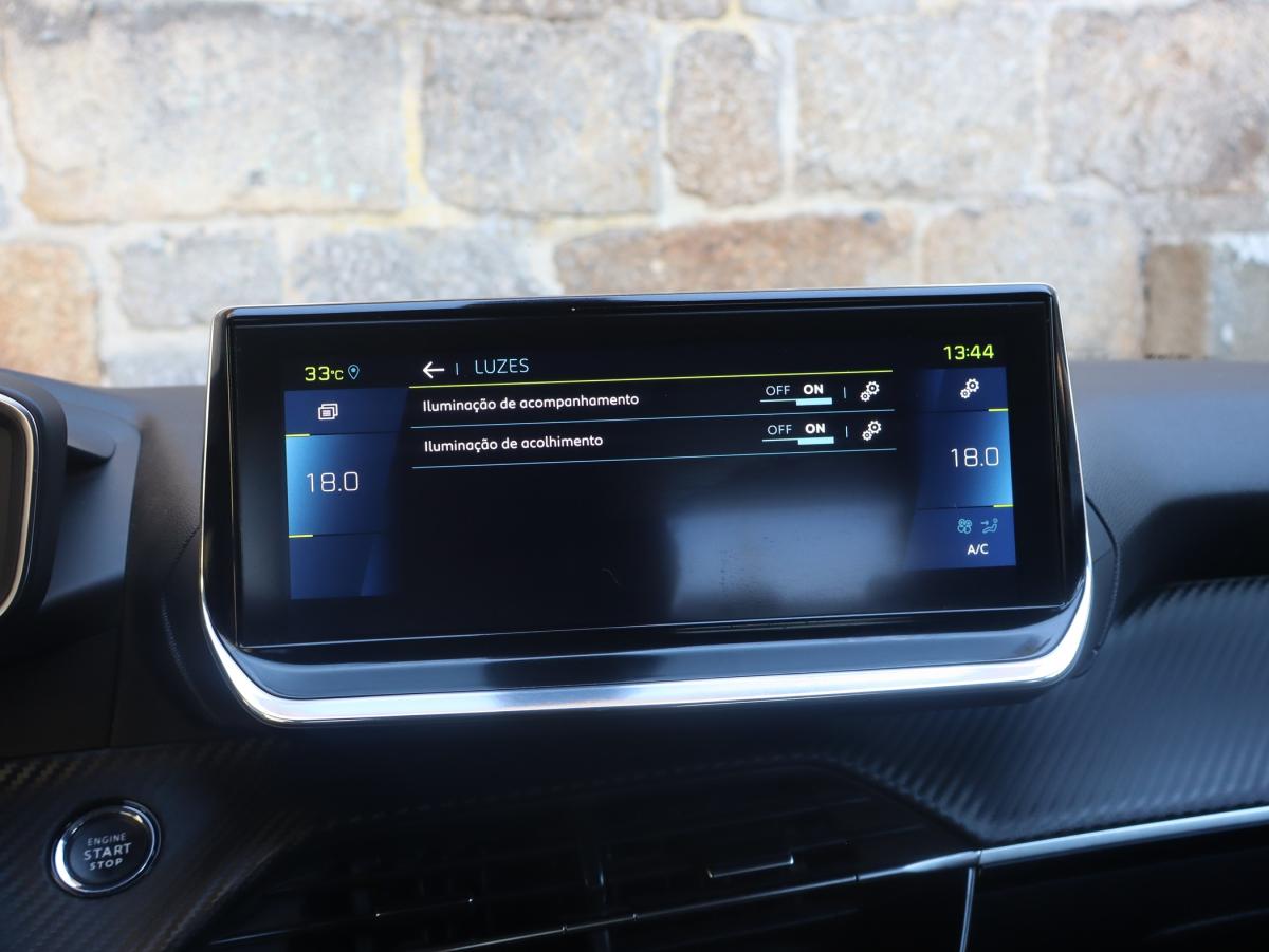 peugeot-208-2020-eletrico-0cc