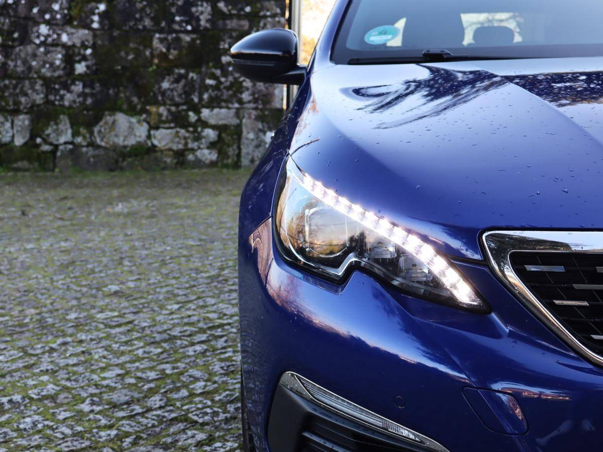 peugeot-308-sw-2020-diesel-1499cc