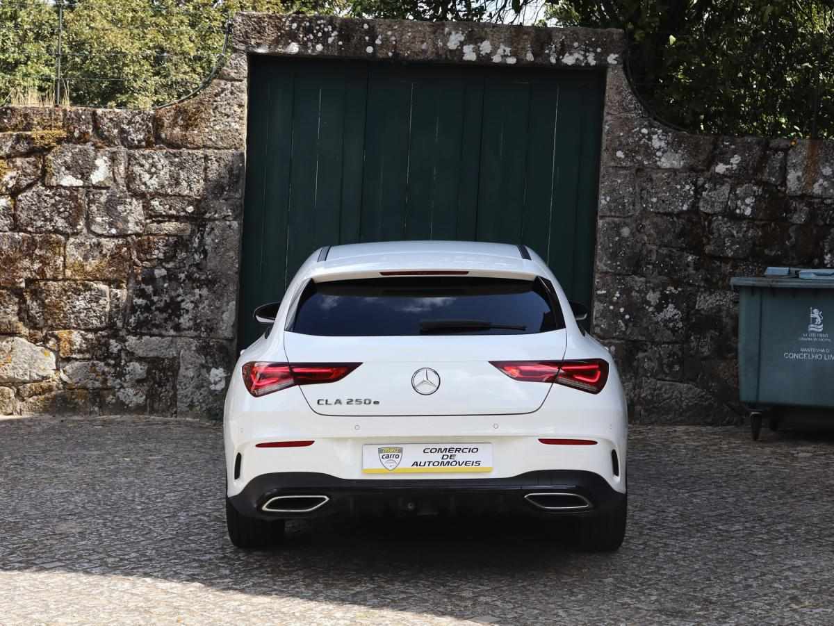 mercedes-benz-cla-2023-hibrido-a-gasolina-1332cc
