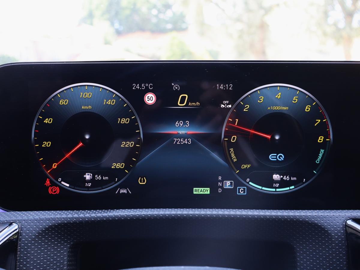 mercedes-benz-cla-2023-hibrido-a-gasolina-1332cc