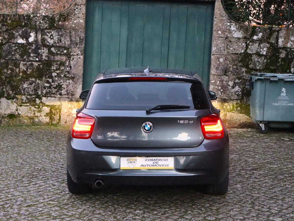 bmw-serie-1-2012-diesel-1995cc
