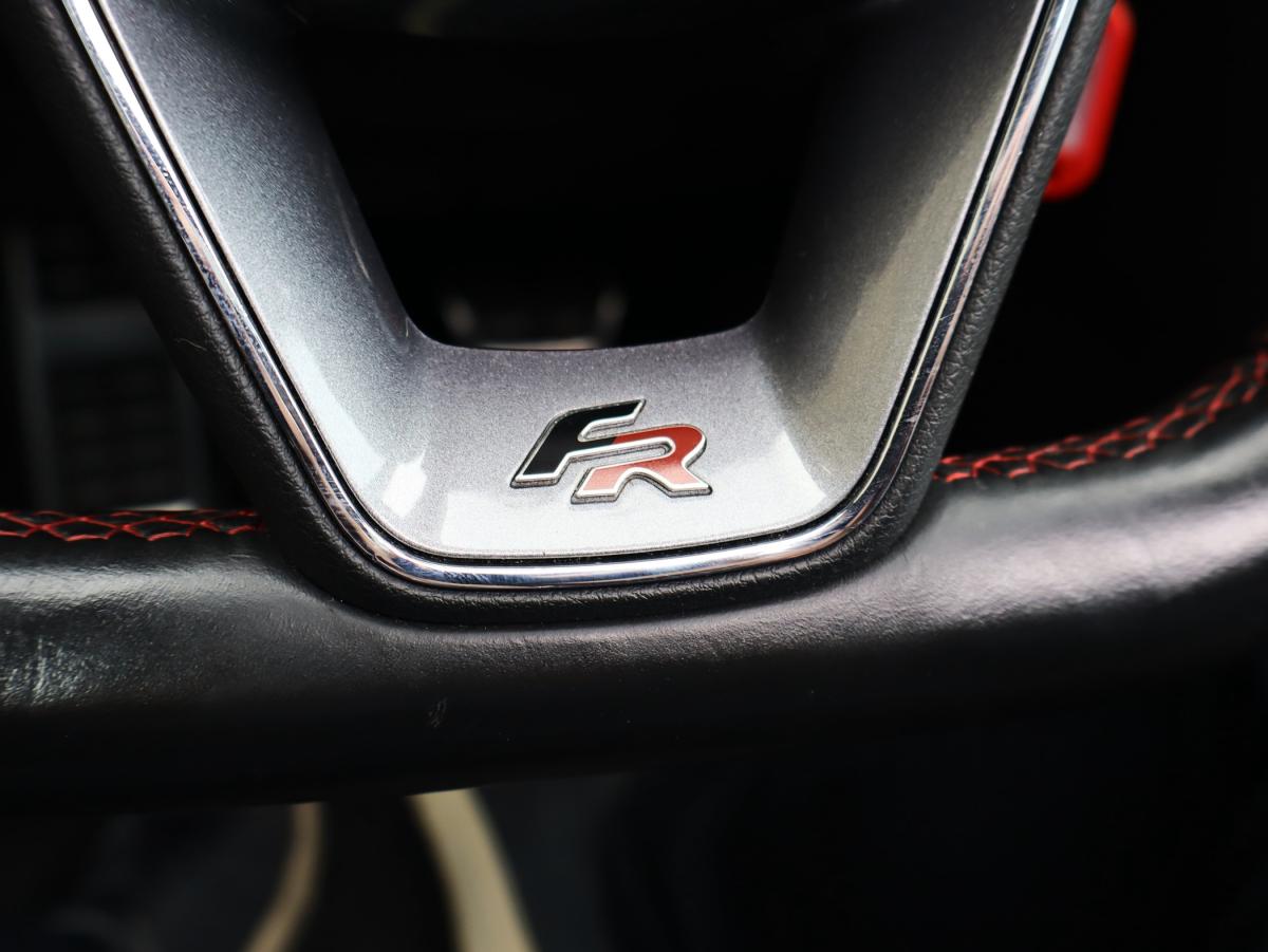 seat-leon-2015-diesel-1968cc