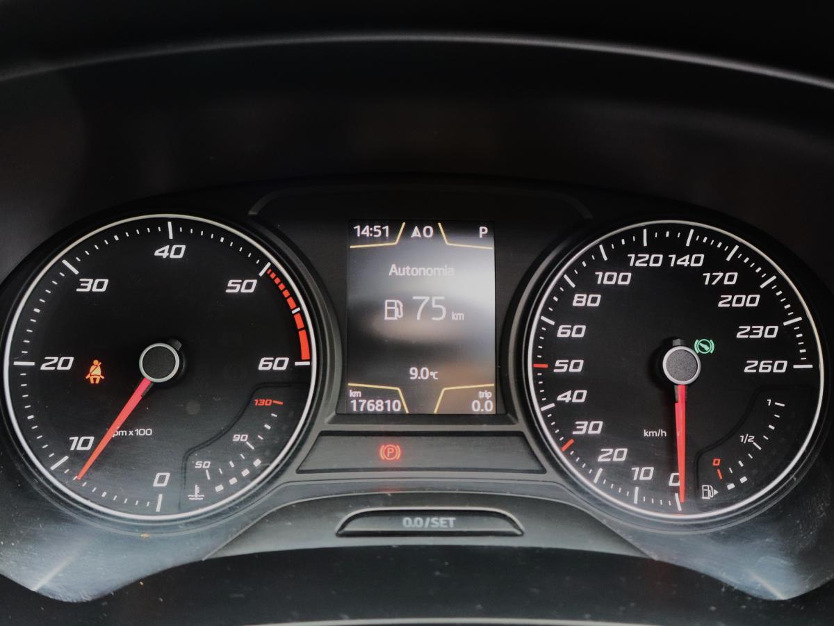 seat-leon-2015-diesel-1968cc