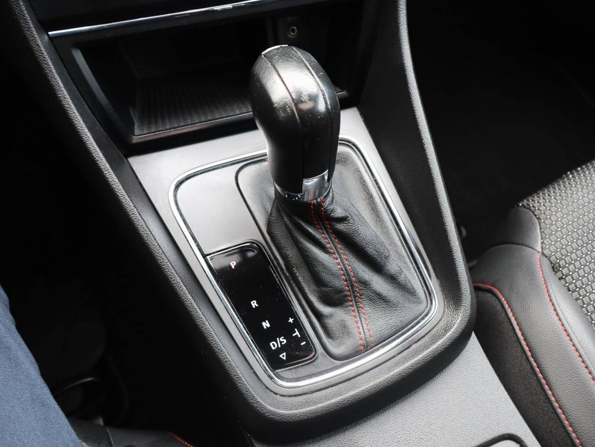 seat-leon-2015-diesel-1968cc
