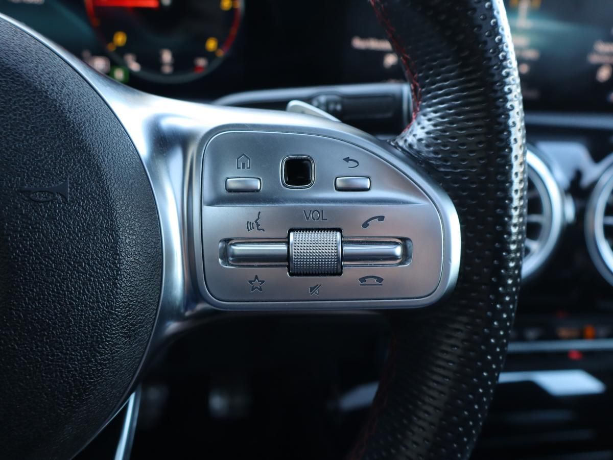 mercedes-benz-cla-2019-diesel-1461cc
