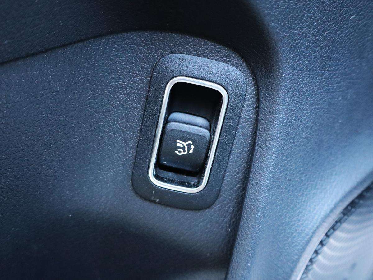 mercedes-benz-cla-2019-diesel-1461cc