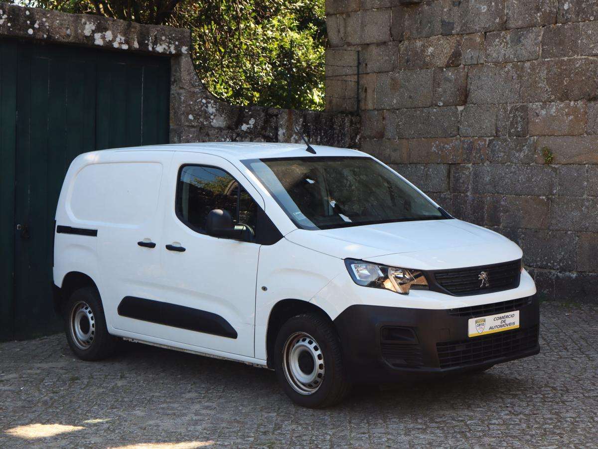 peugeot-partner-2022-diesel-1499cc