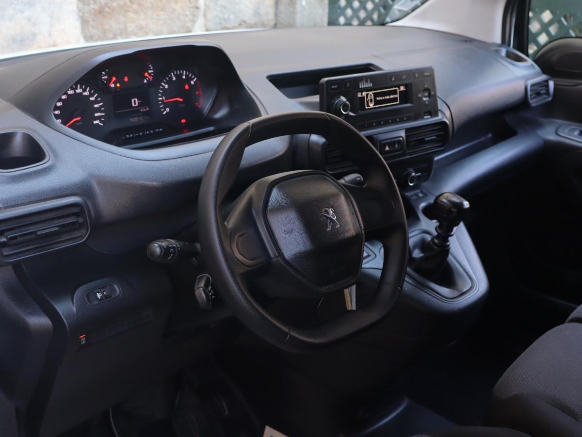 peugeot-partner-2022-diesel-1499cc