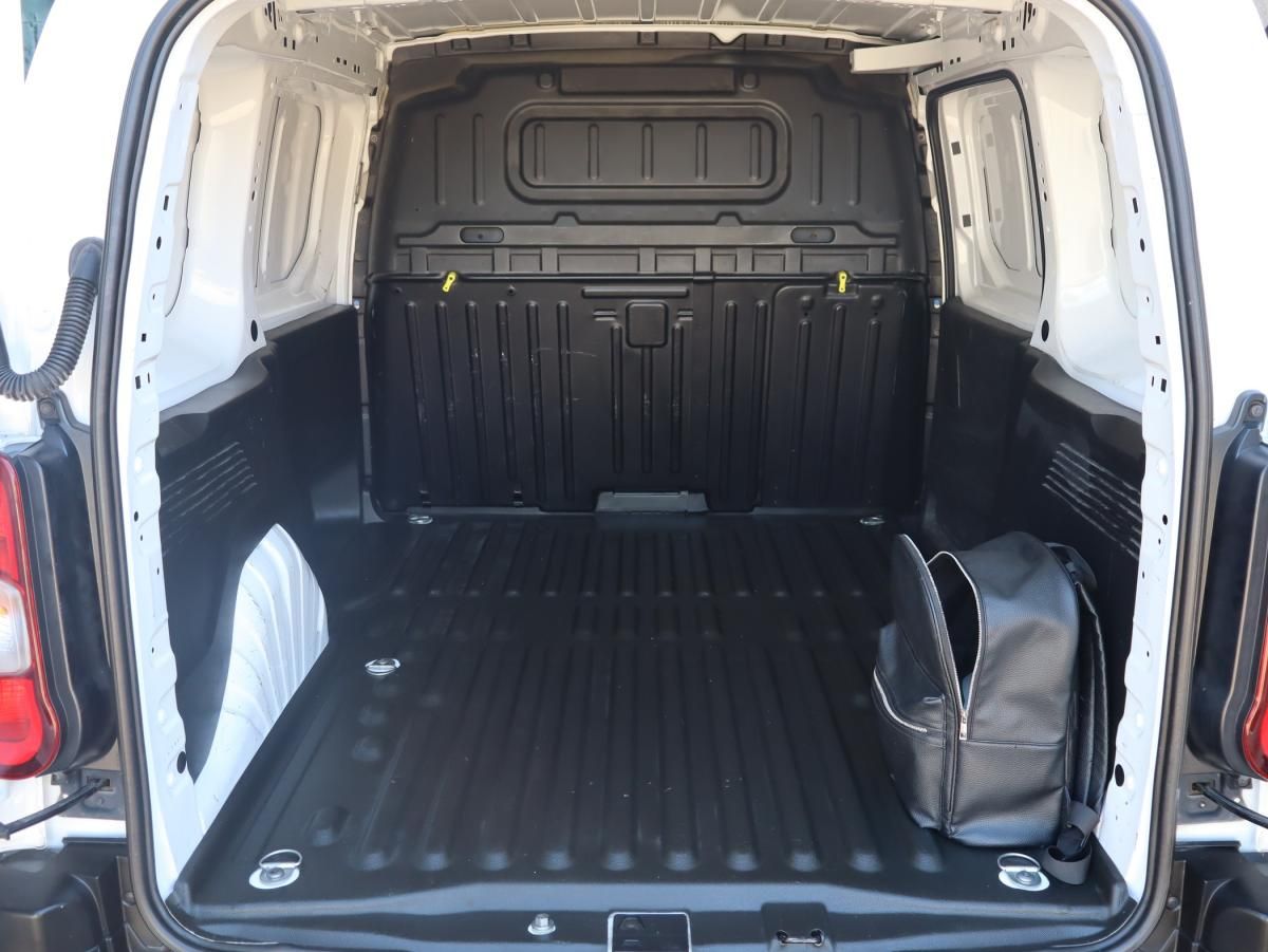 peugeot-partner-2022-diesel-1499cc