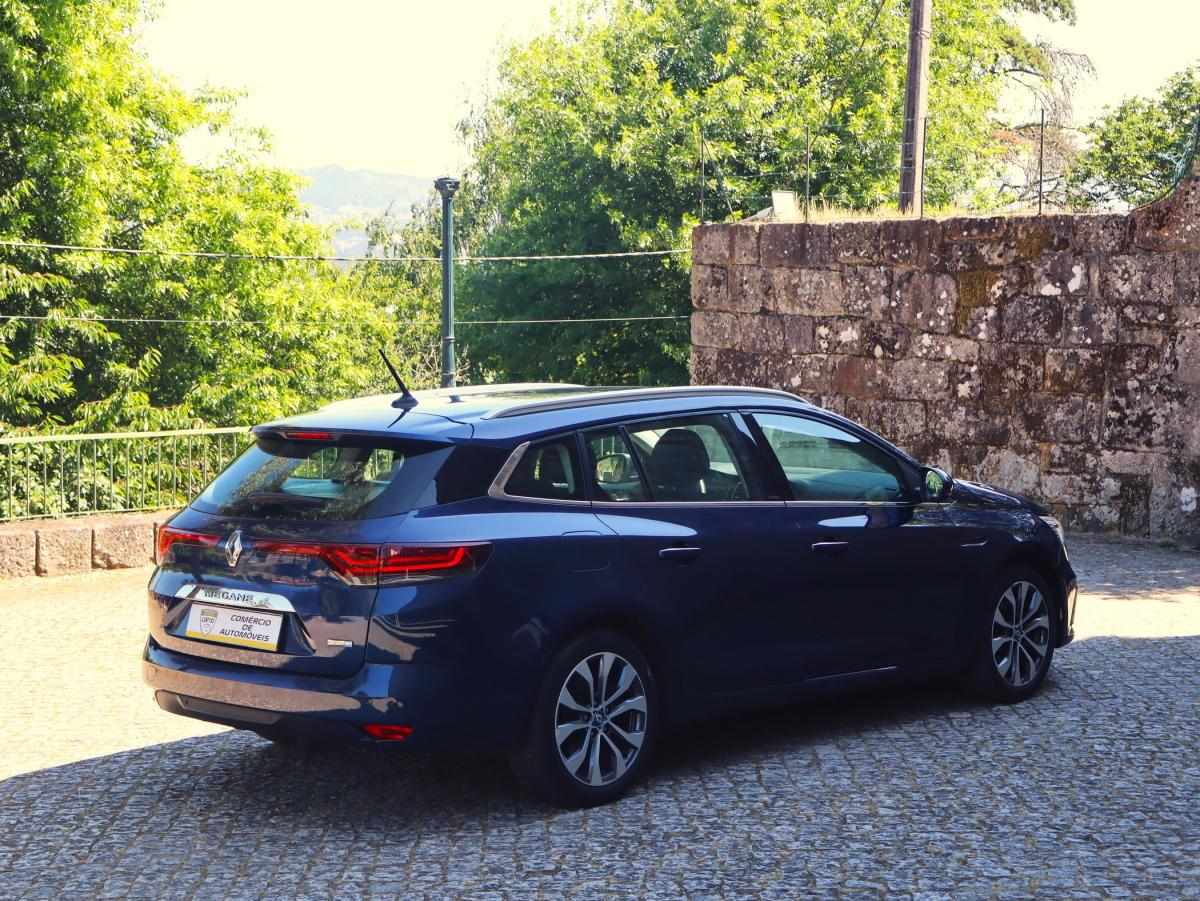 renault-megane-sport-tourer-2021-hibrido-a-gasolina-1598cc