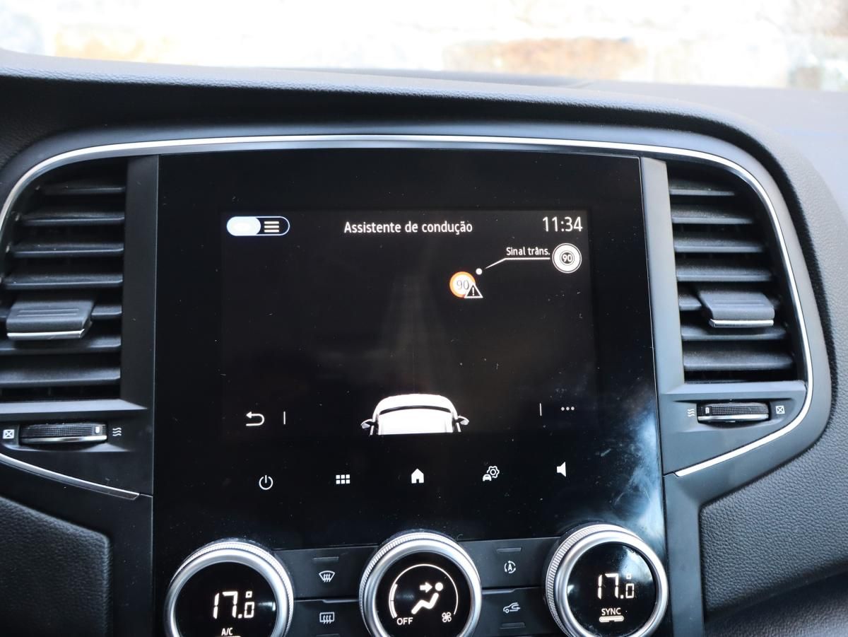 renault-megane-sport-tourer-2021-hibrido-a-gasolina-1598cc