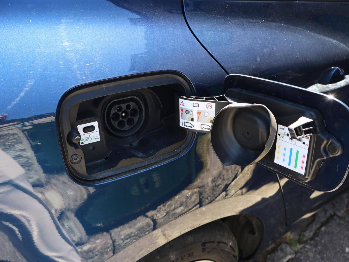 renault-megane-sport-tourer-2021-hibrido-a-gasolina-1598cc