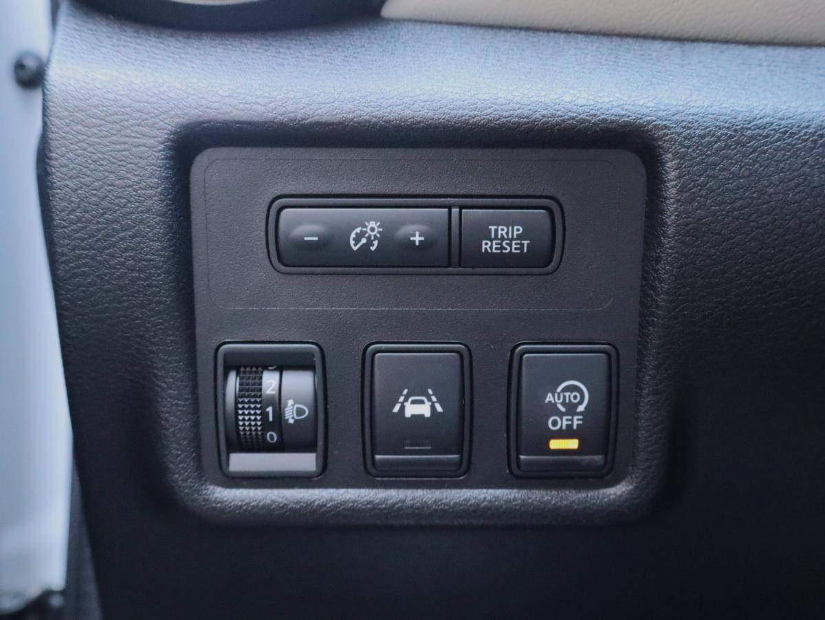 nissan-micra-2018-gasolina-898cc