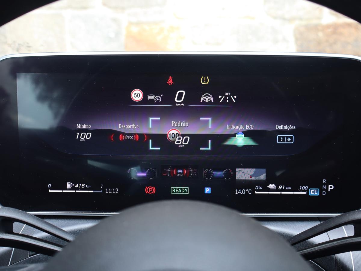 mercedes-benz-classe-c-2023-hibrido-a-gasolina-1999cc