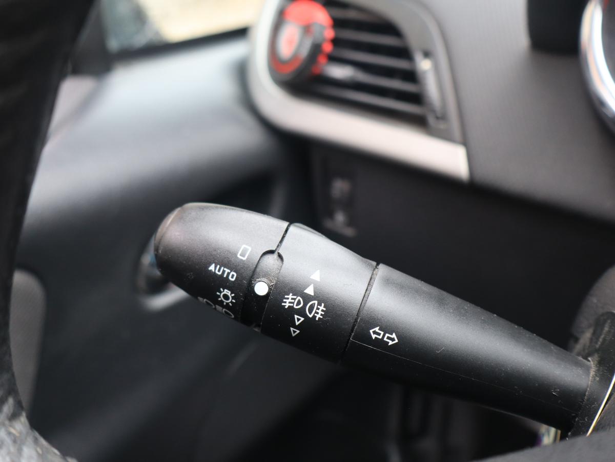 peugeot-207-cc-2010-diesel-1560cc