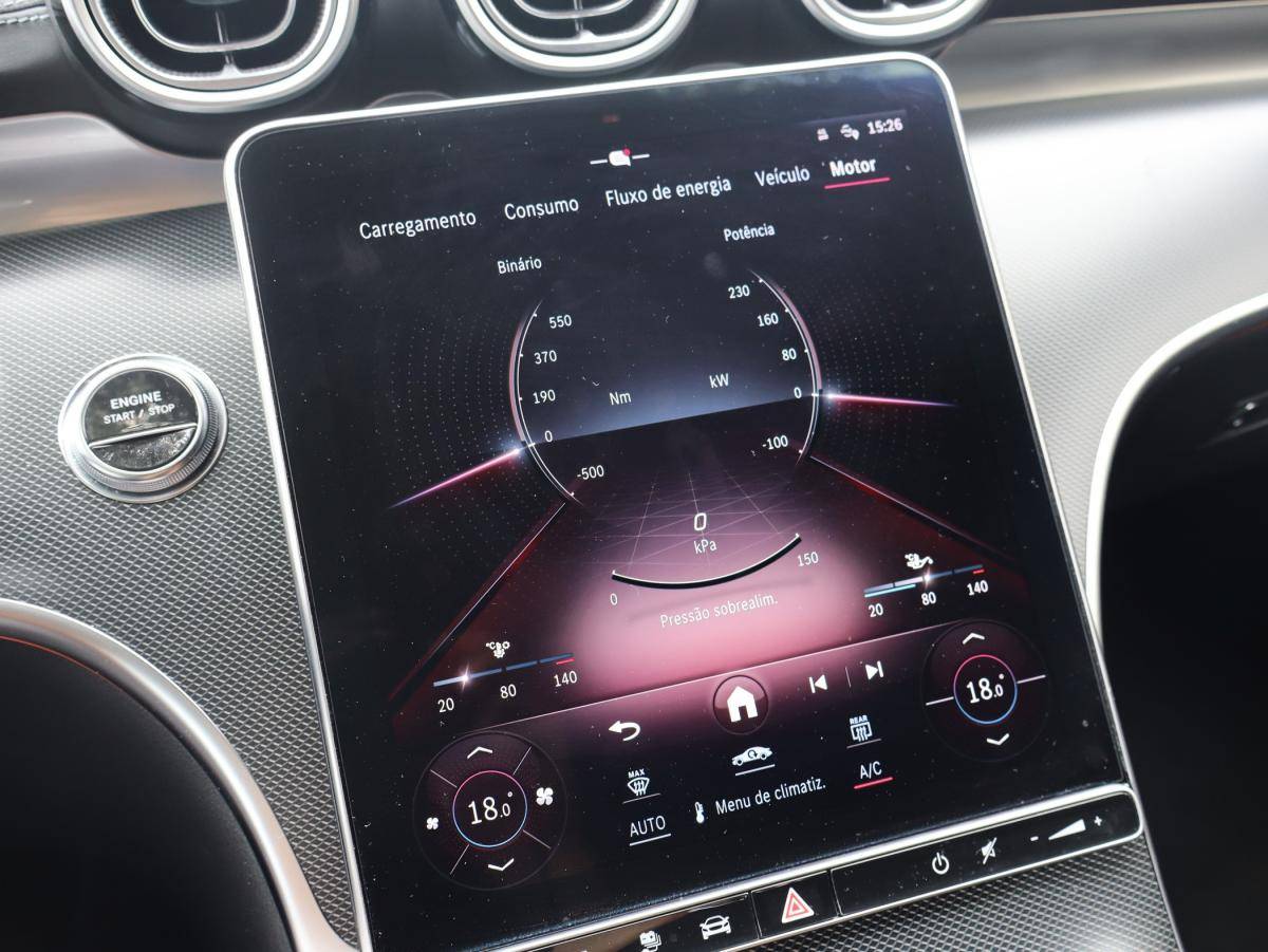mercedes-benz-classe-c-2023-hibrido-a-gasolina-1999cc