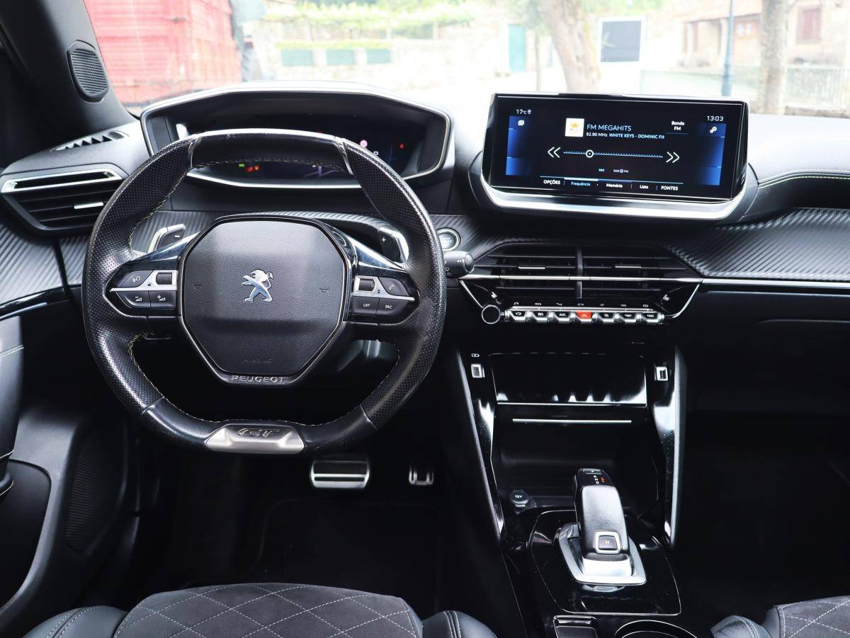 peugeot-2008-2021-diesel-1499cc