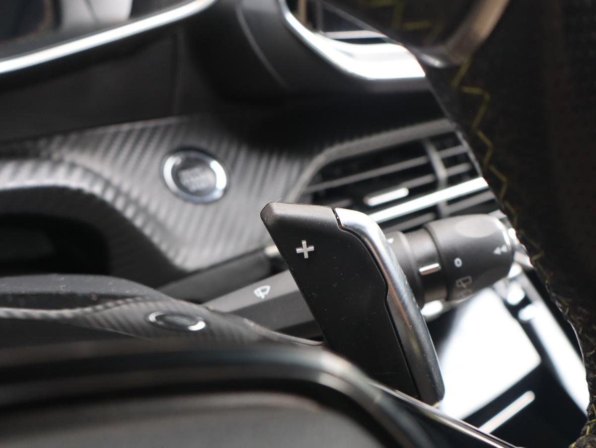 peugeot-2008-2021-diesel-1499cc