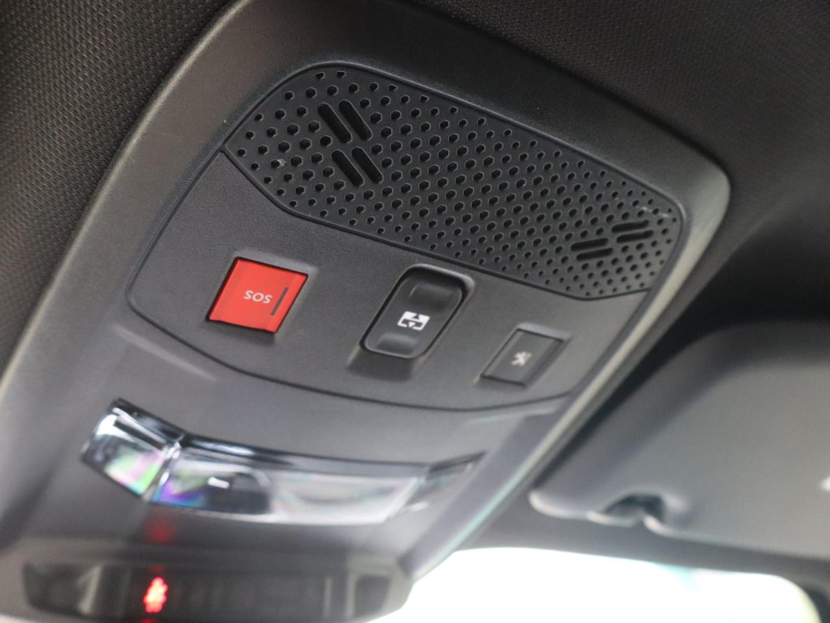 peugeot-2008-2021-diesel-1499cc