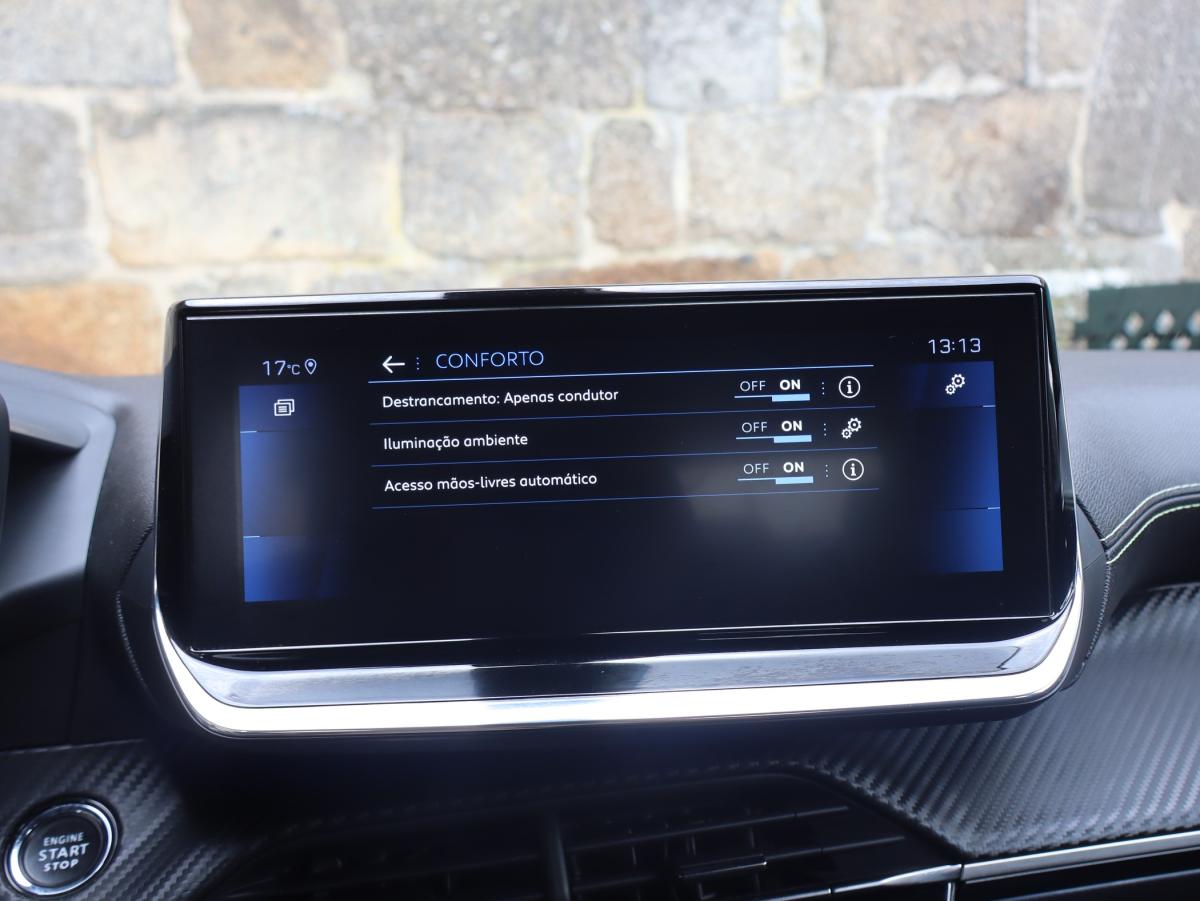 peugeot-2008-2021-diesel-1499cc