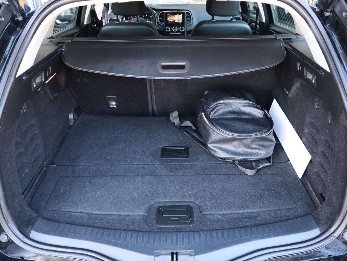 renault-megane-sport-tourer-2020-diesel-1461cc