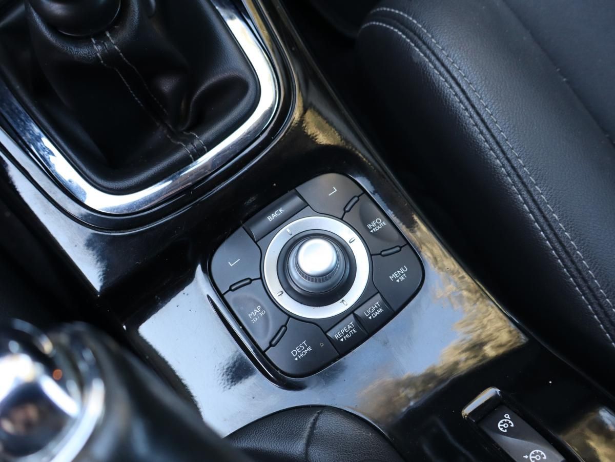 renault-megane-coupe-2012-diesel-1598cc