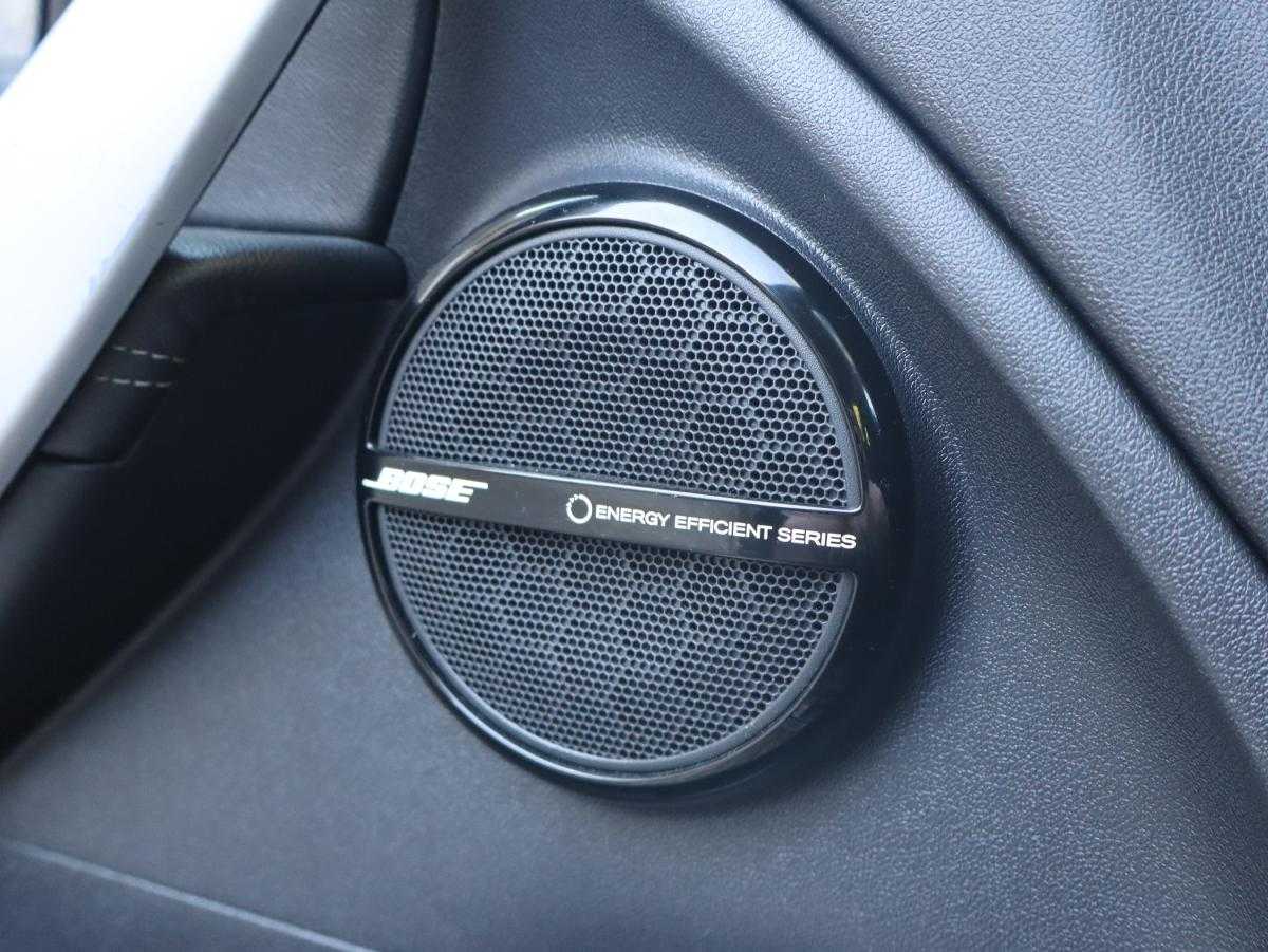renault-megane-coupe-2012-diesel-1598cc