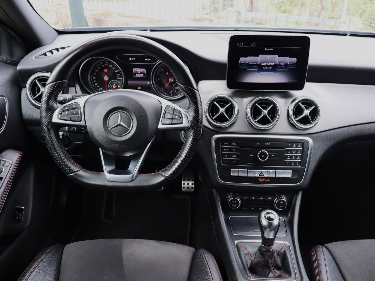 mercedes-benz-gla-2018-diesel-1461cc