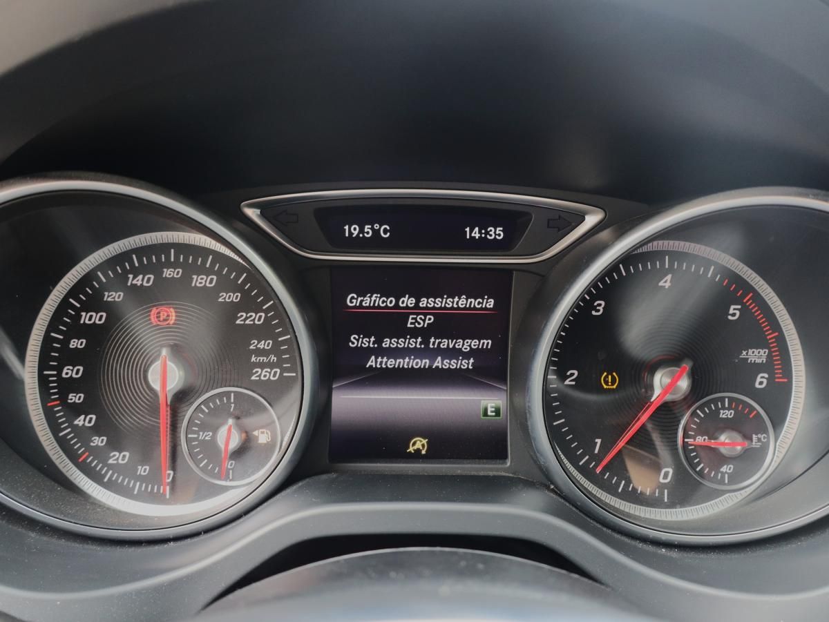 mercedes-benz-gla-2018-diesel-1461cc