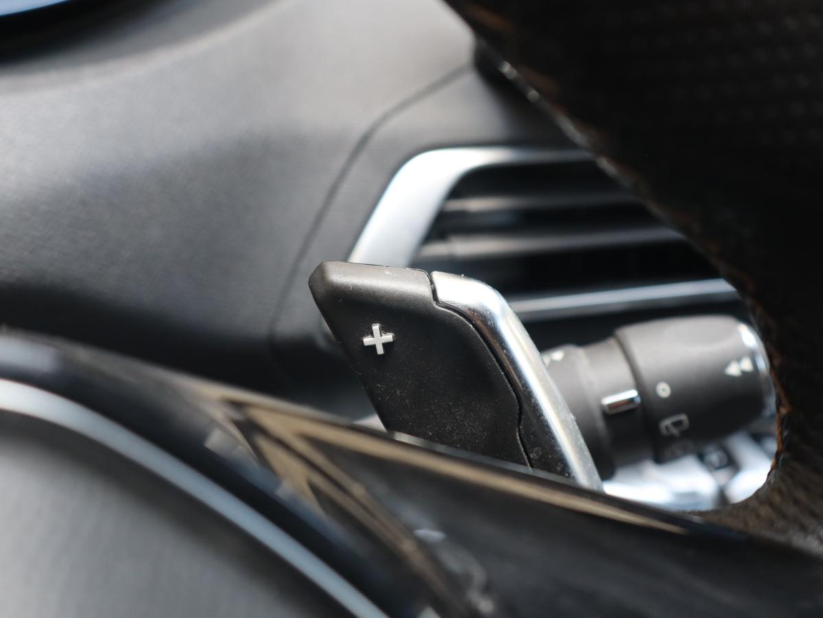 peugeot-3008-2021-hibrido-a-gasolina-1598cc