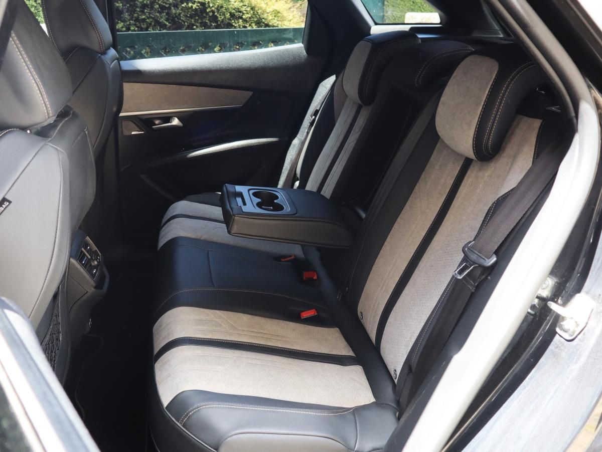 peugeot-3008-2021-hibrido-a-gasolina-1598cc