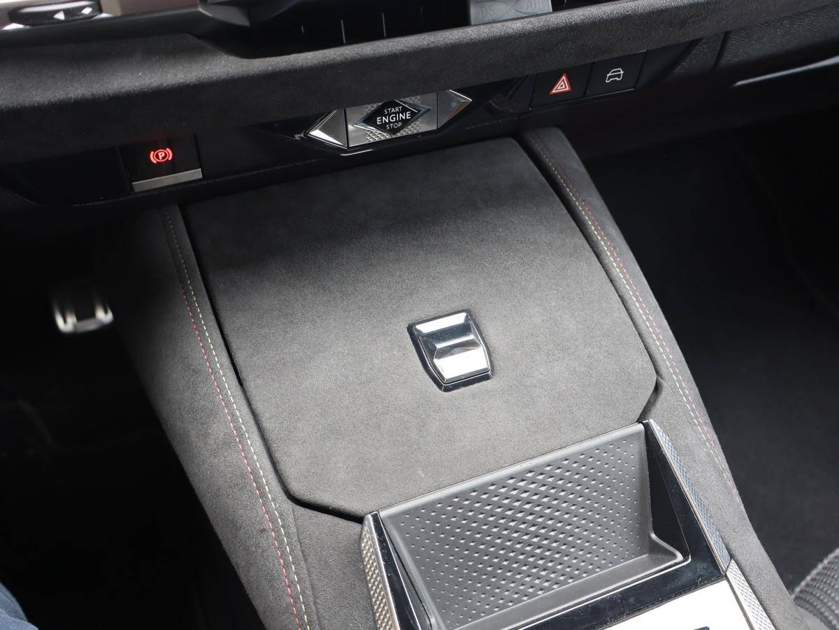 ds-ds-4-2023-hibrido-a-gasolina-1598cc