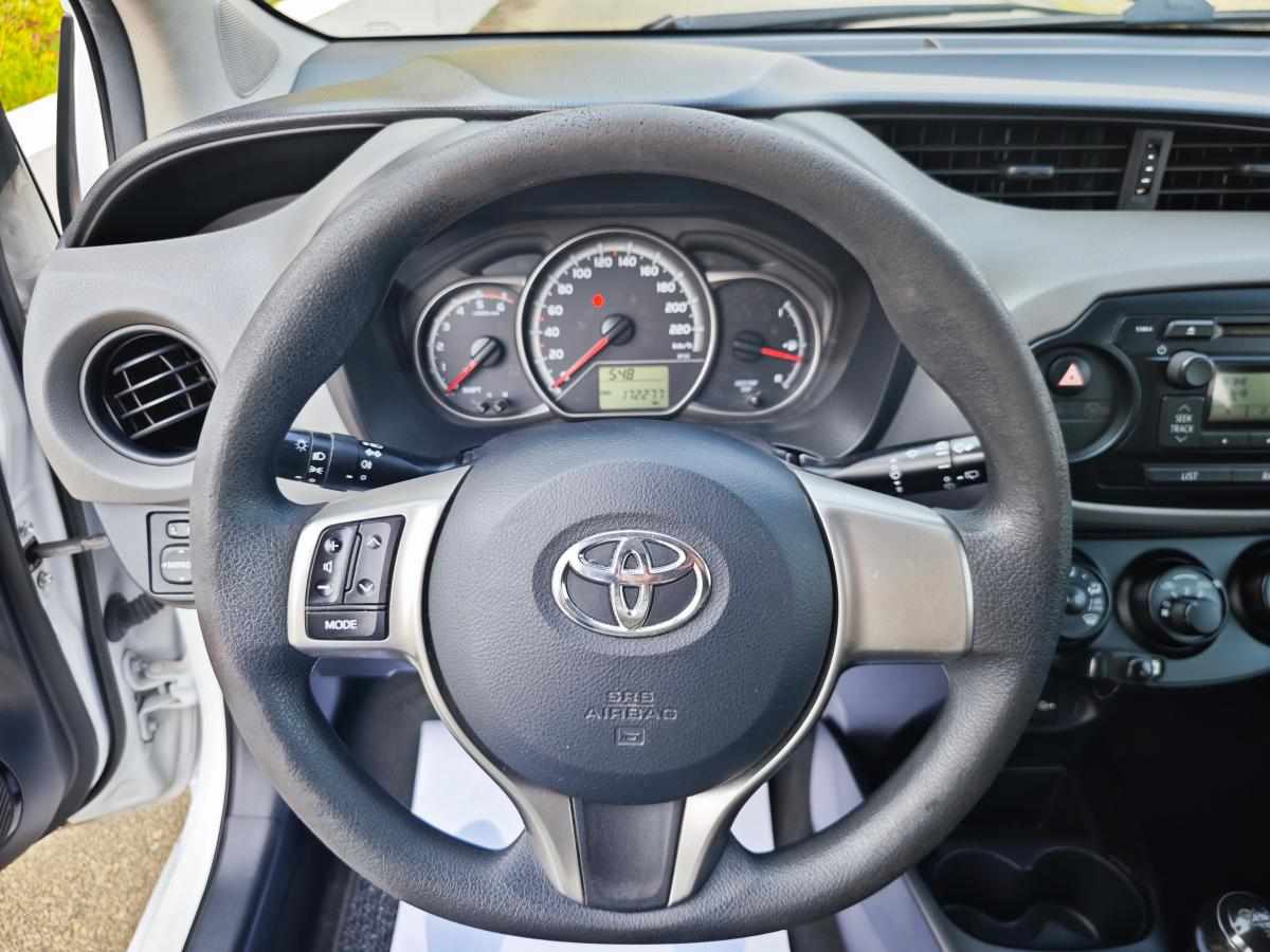 toyota-yaris-1-4-d-4d-2015-diesel-1364cc