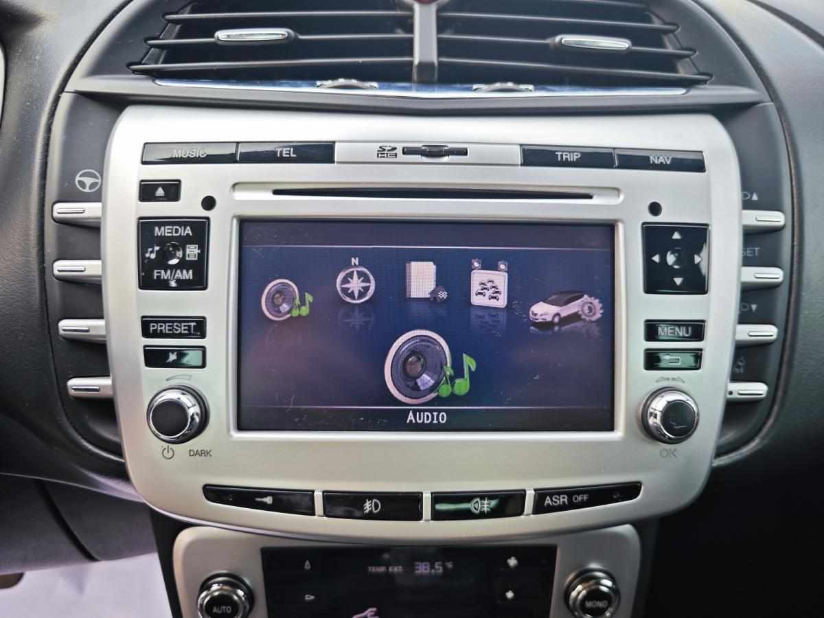 lancia-delta-1-6-2011-diesel-1598cc